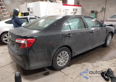 2012 Toyota Camry Le z USA, uszkodzony, nr VIN 4T4BF1FK3CR166839